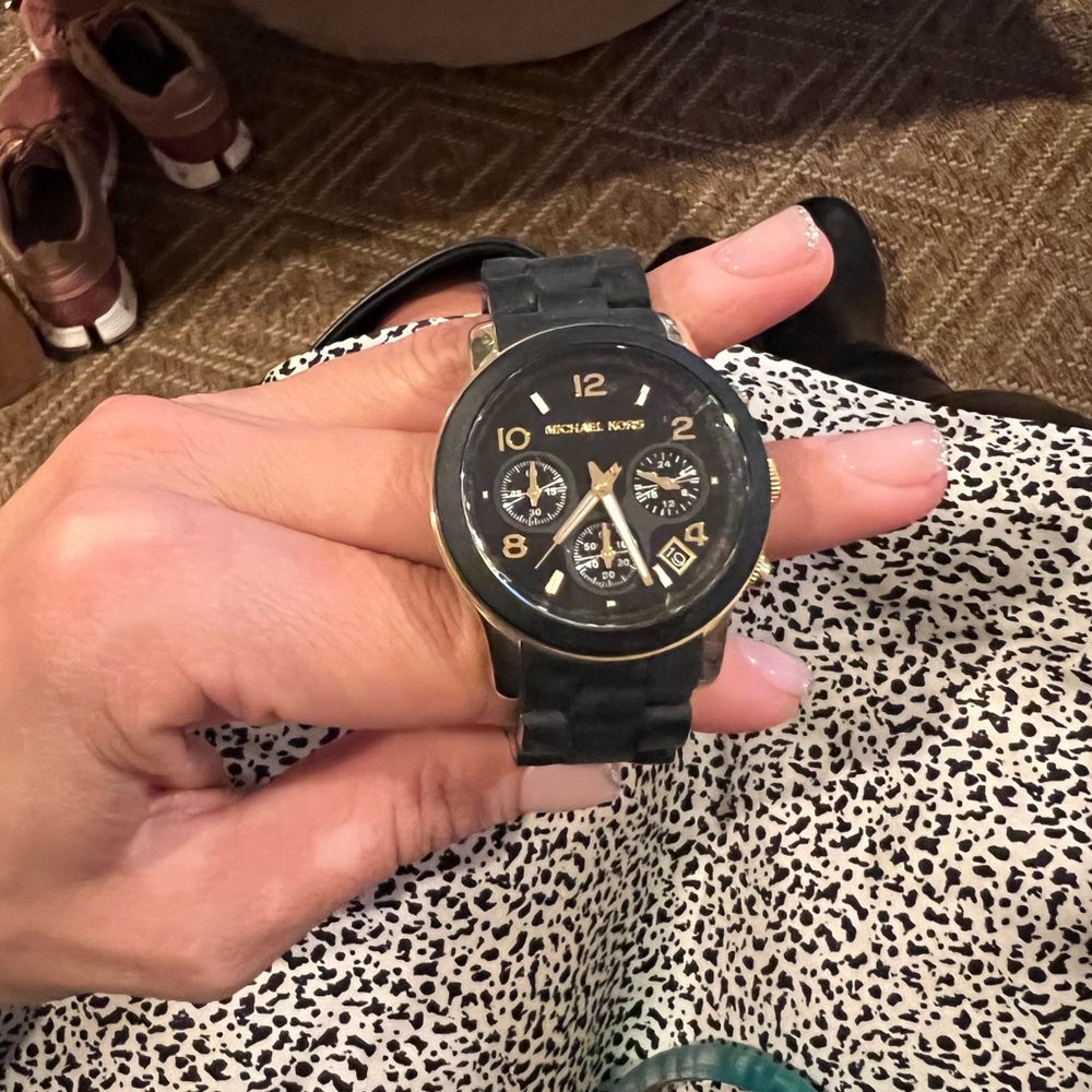 Michael Kors black watch
